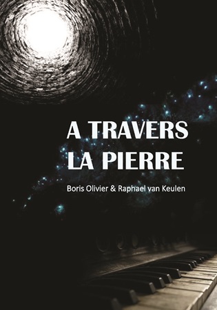 publier-un-livre.com_4239-a-travers-la-pierre